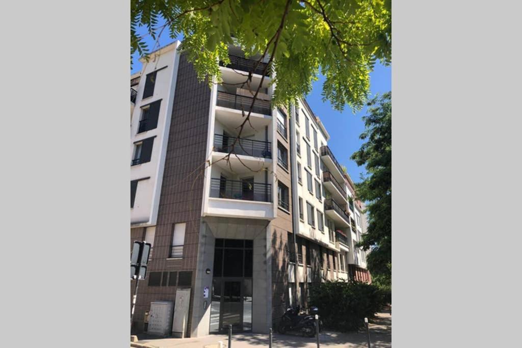 Fruitiers1 Apartamento Saint-Denis-en-Margeride Exterior foto